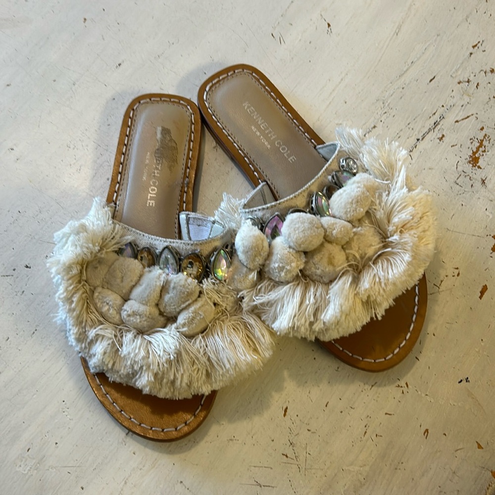Sandals with rhinestones